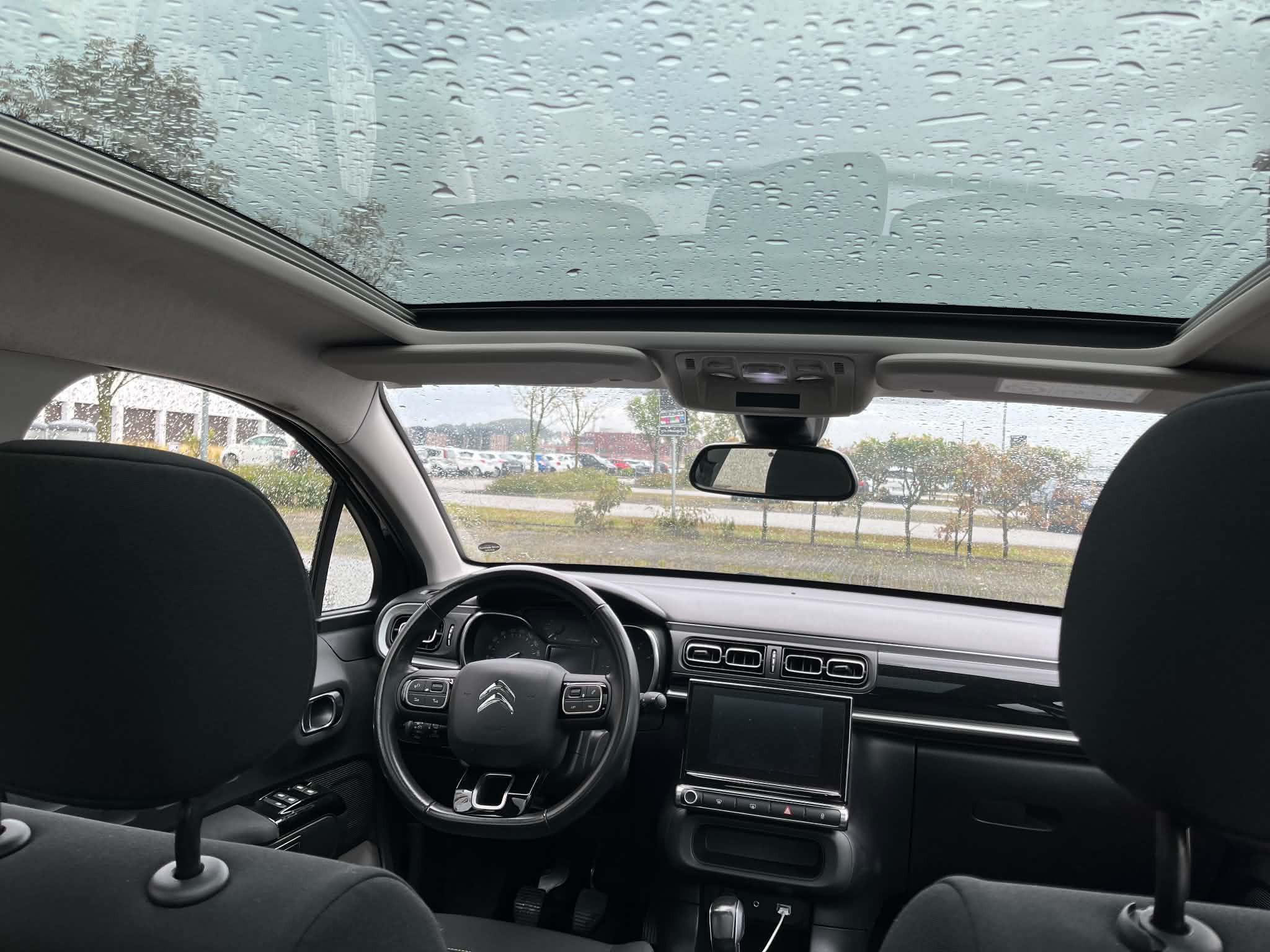 Grå Citroën C3 fra 2018