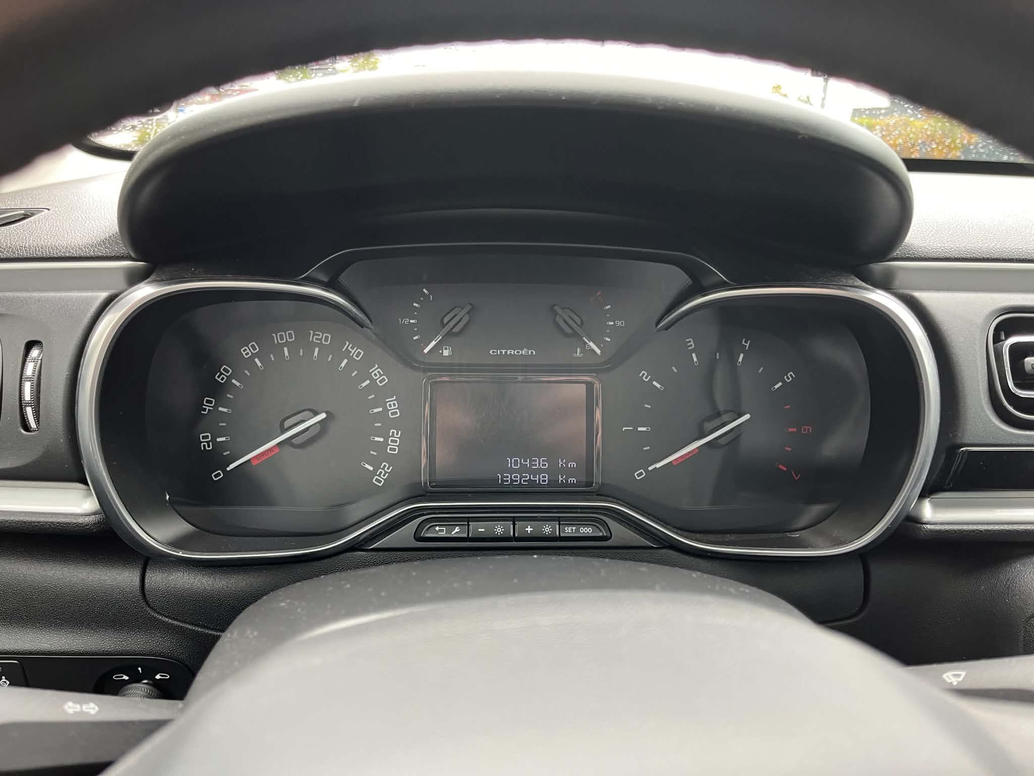 Grå Citroën C3 fra 2018