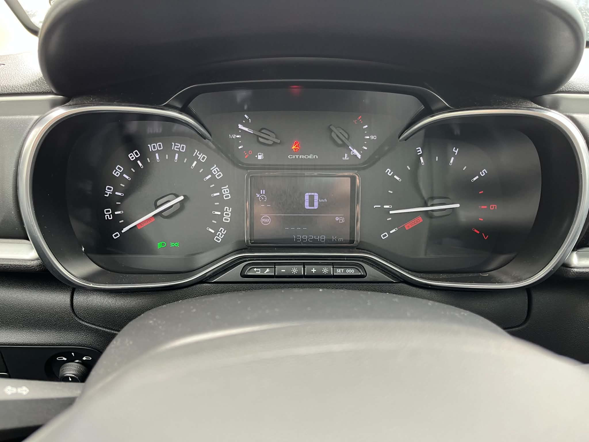 Grå Citroën C3 fra 2018