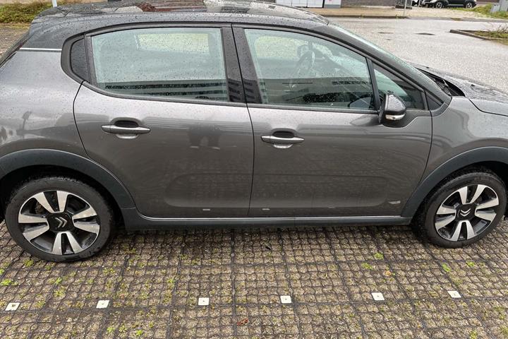 Grå Citroën C3 fra 2018