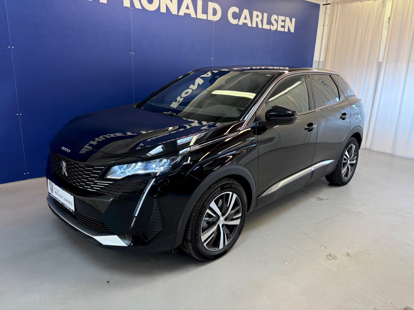 Sort Peugeot 3008 fra 2023