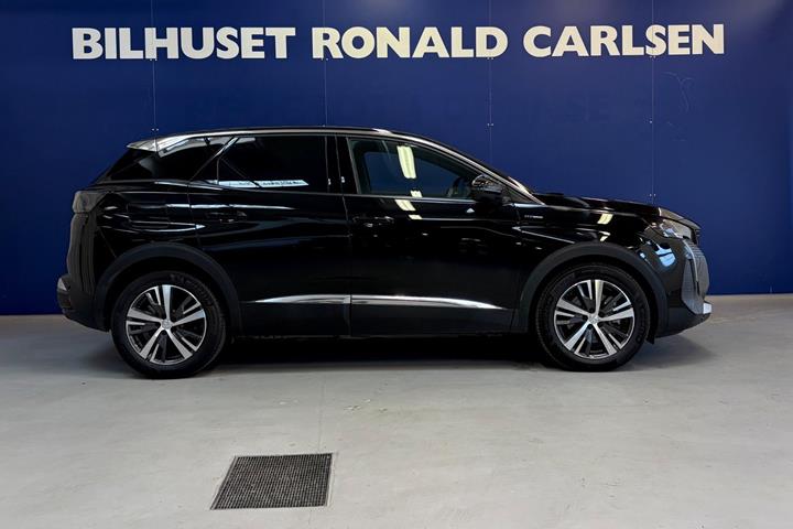 Sort Peugeot 3008 fra 2023