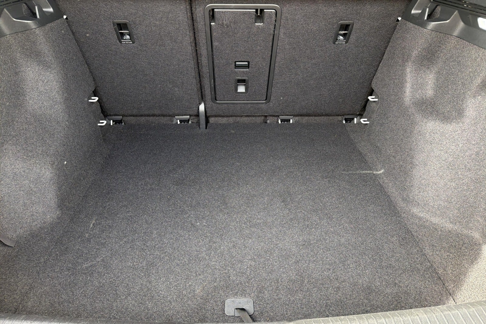 Hvid VW ID.4 fra 2025