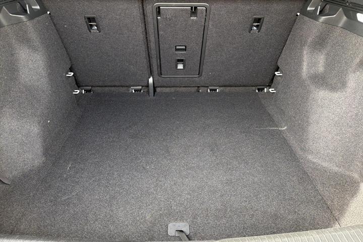 Hvid VW ID.4 fra 2025
