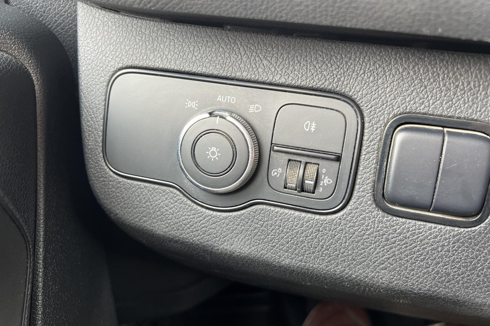 Hvid Mercedes Sprinter 316 fra 2018