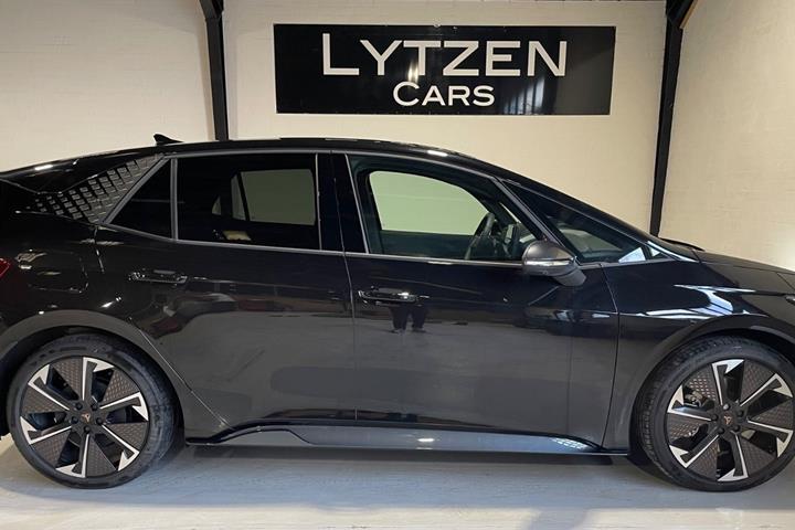 Sort Cupra Born fra 2026