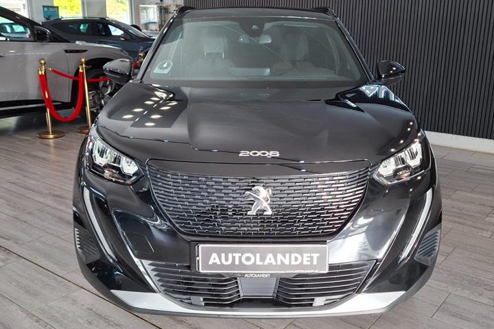 Sort Peugeot e-2008 fra 2023