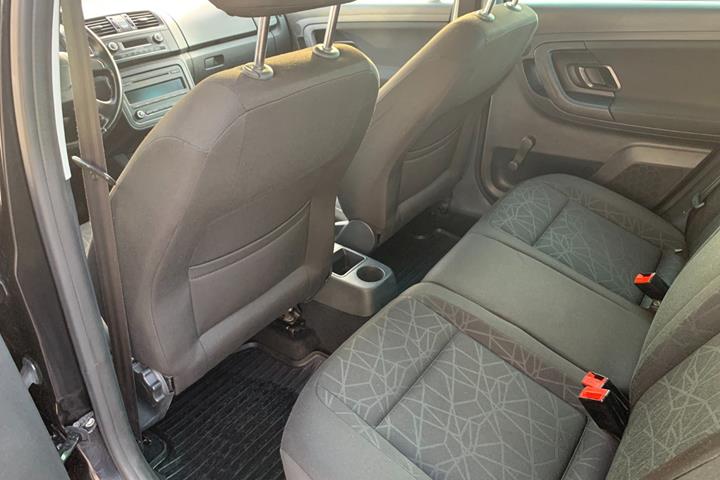 Sort Skoda Fabia fra 2011