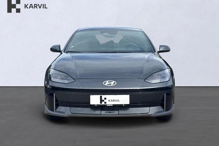 Grå Hyundai Ioniq 6 fra 2025