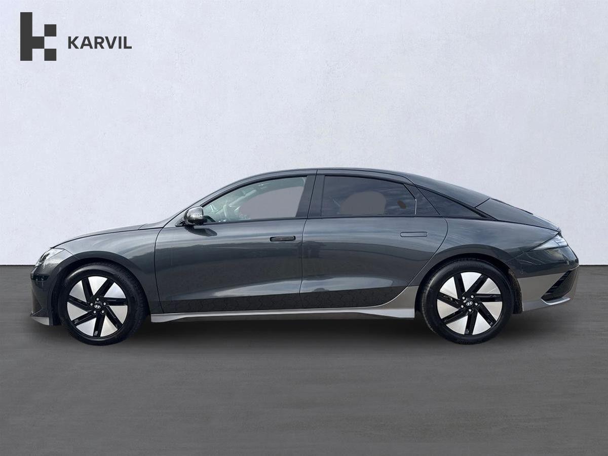 Grå Hyundai Ioniq 6 fra 2025