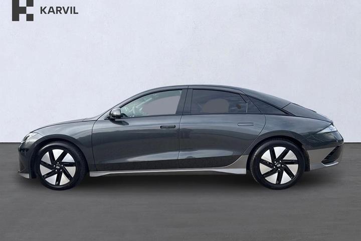 Grå Hyundai Ioniq 6 fra 2025