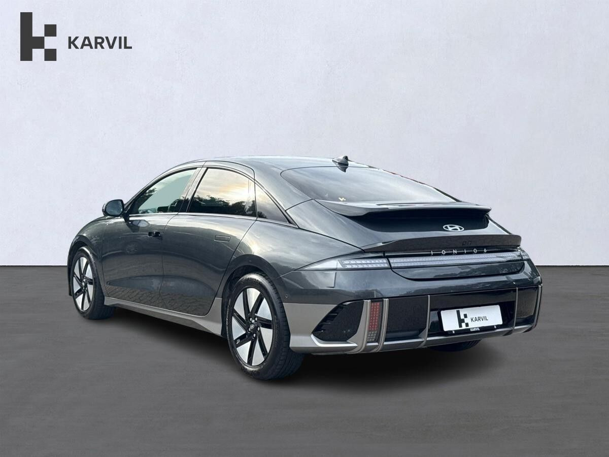 Grå Hyundai Ioniq 6 fra 2025