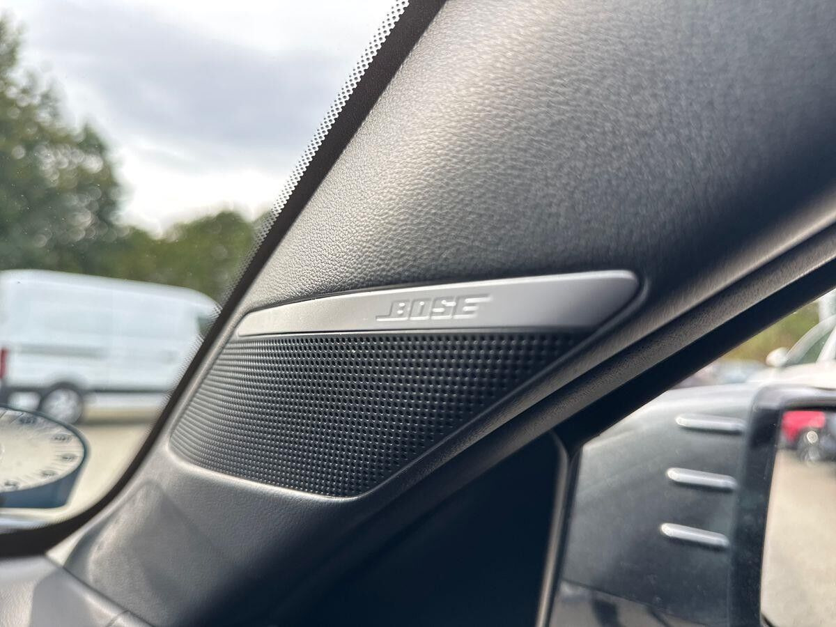 Grå Hyundai Ioniq 6 fra 2025