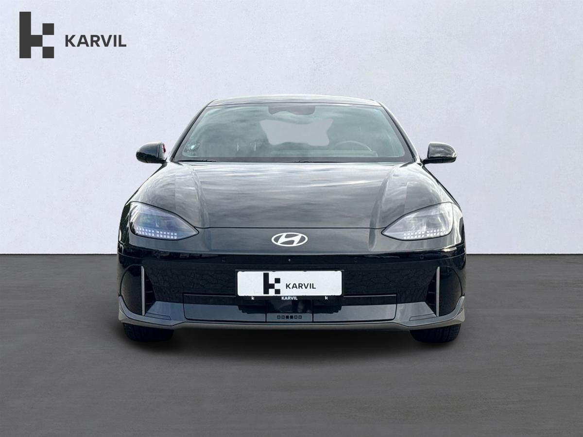 Grøn Hyundai Ioniq 6 fra 2024