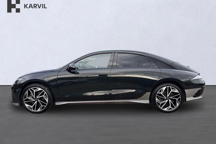 Grøn Hyundai Ioniq 6 fra 2024