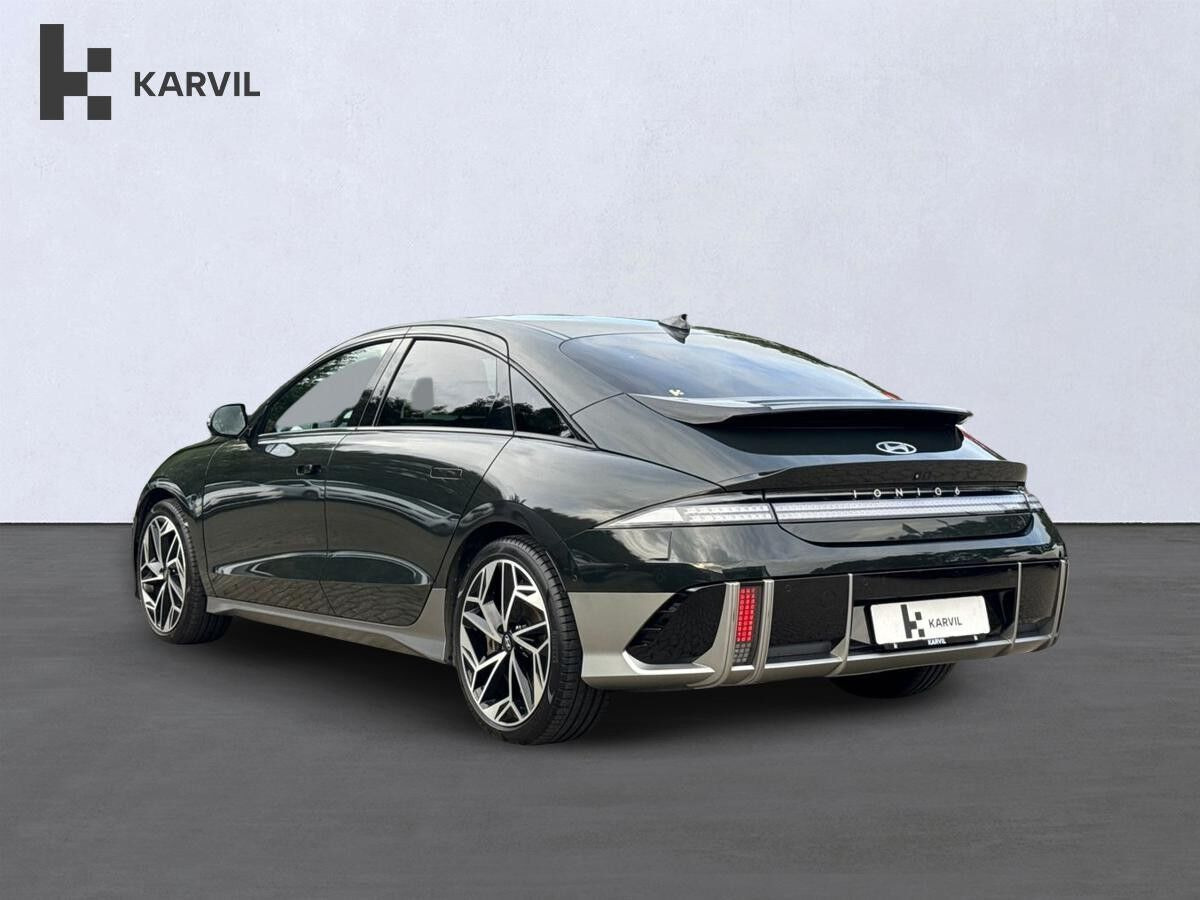 Grøn Hyundai Ioniq 6 fra 2024