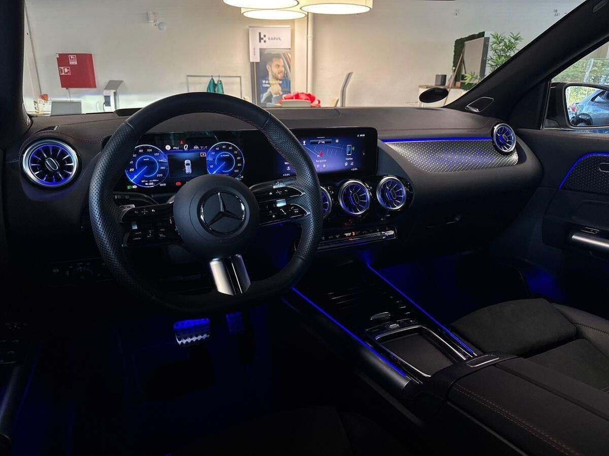 Sort Mercedes EQA250+ fra 2024