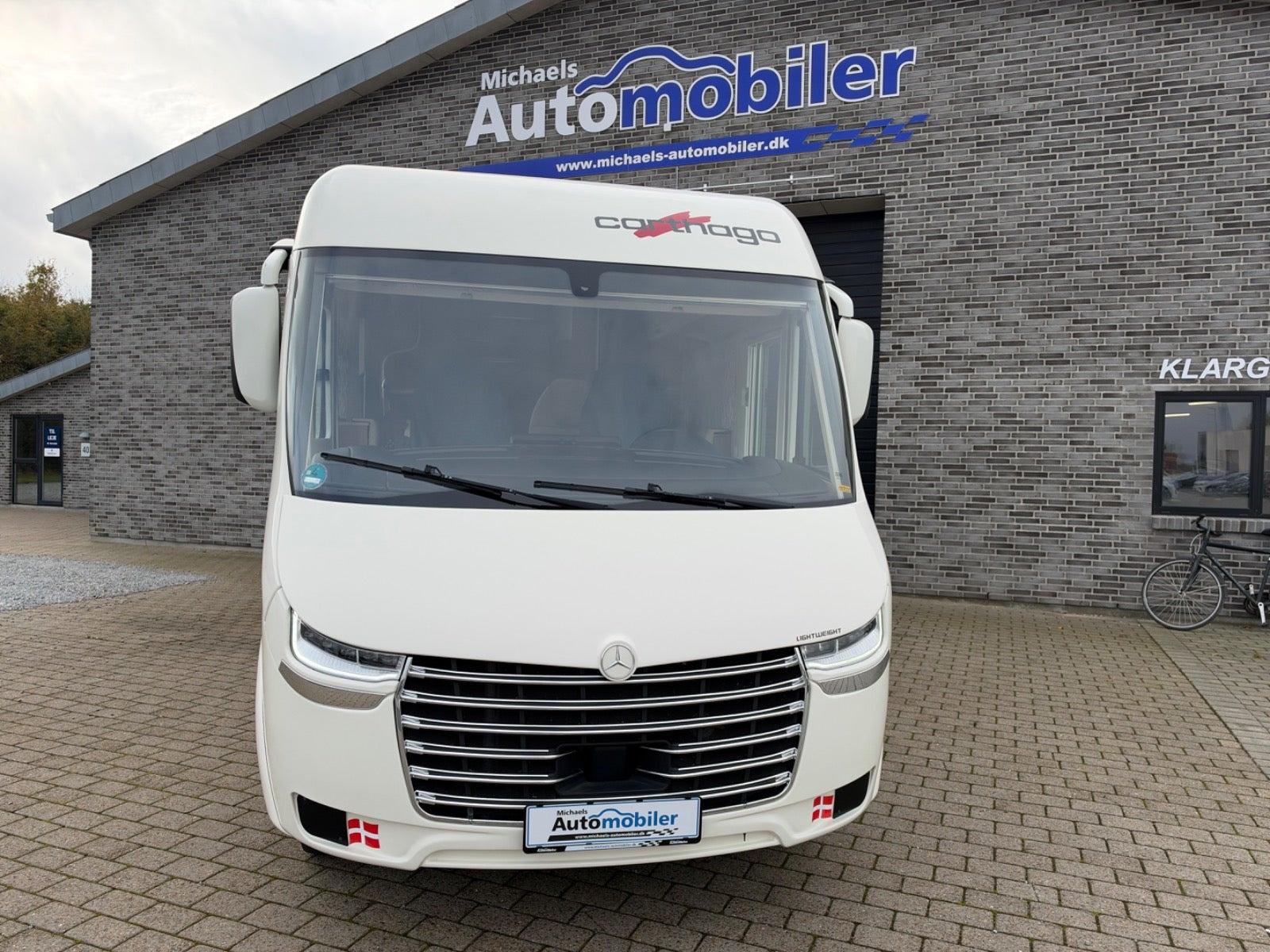 Hvid Mercedes Carthago fra 2022