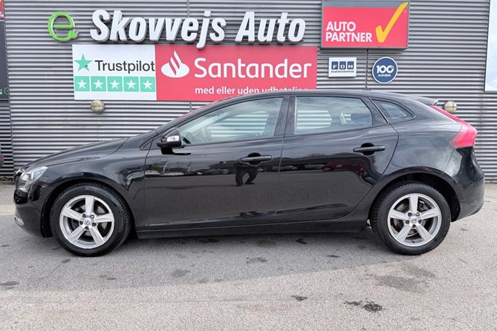 undefined Volvo V40 fra 2017