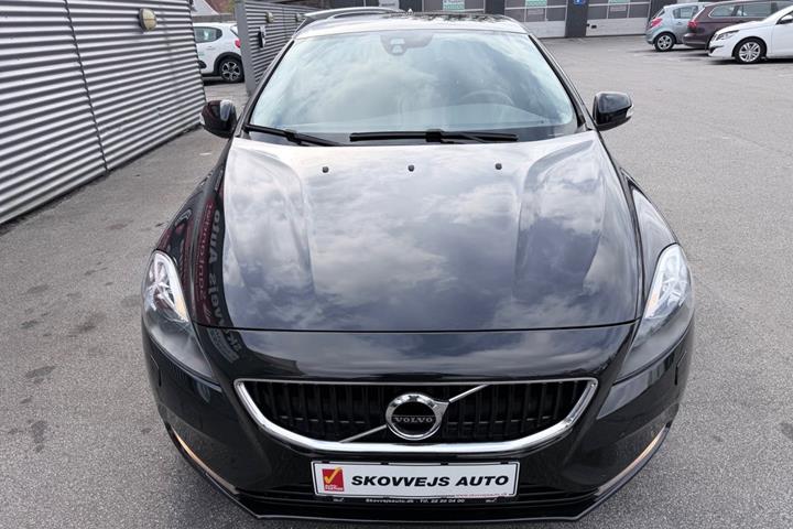 undefined Volvo V40 fra 2017
