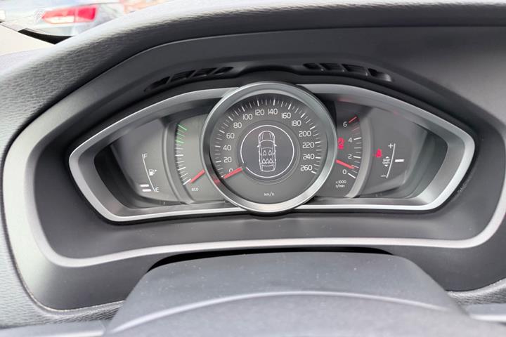 undefined Volvo V40 fra 2017