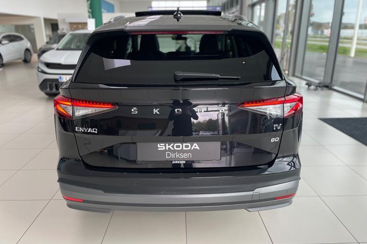 Sort Skoda Enyaq fra 2023