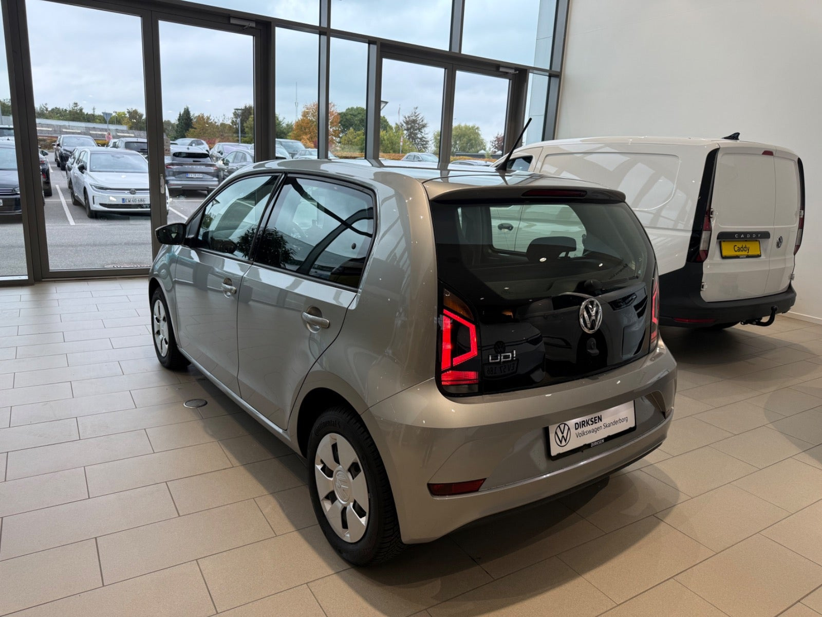 Sølv VW UP! fra 2019