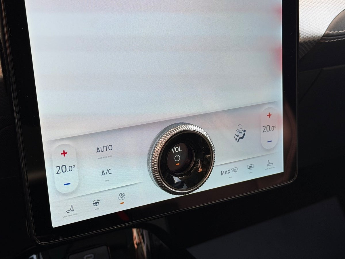 Grå Ford Mustang Mach-E fra 2023