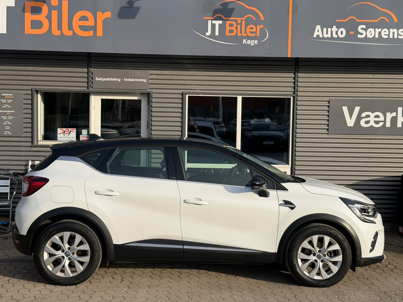 Hvid Renault Captur fra 2020