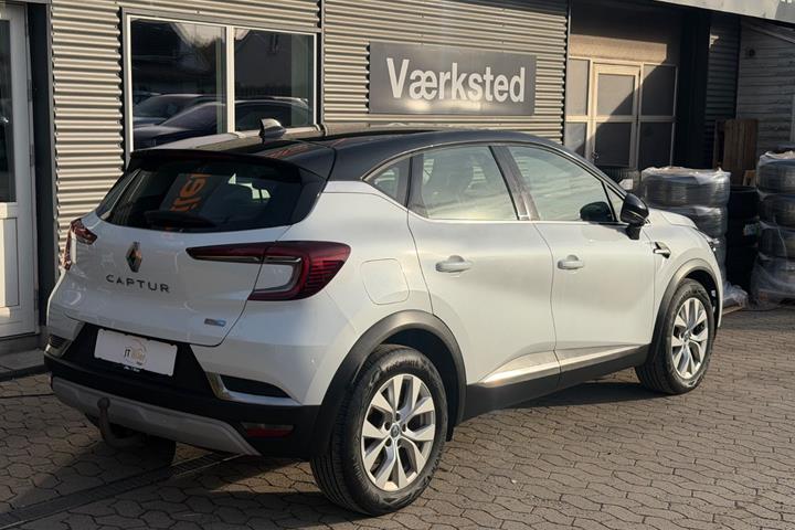 Hvid Renault Captur fra 2020