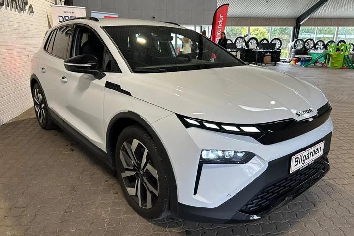 Hvid Skoda Elroq fra 2026