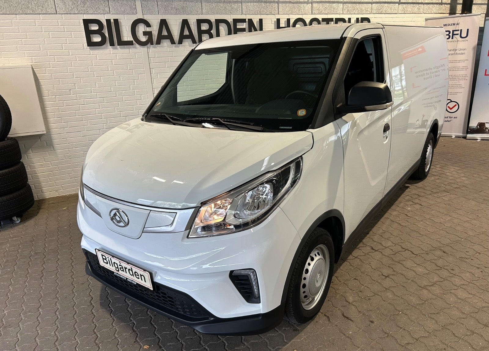 Maxus e-Deliver 3 35 Cargo Van SWB