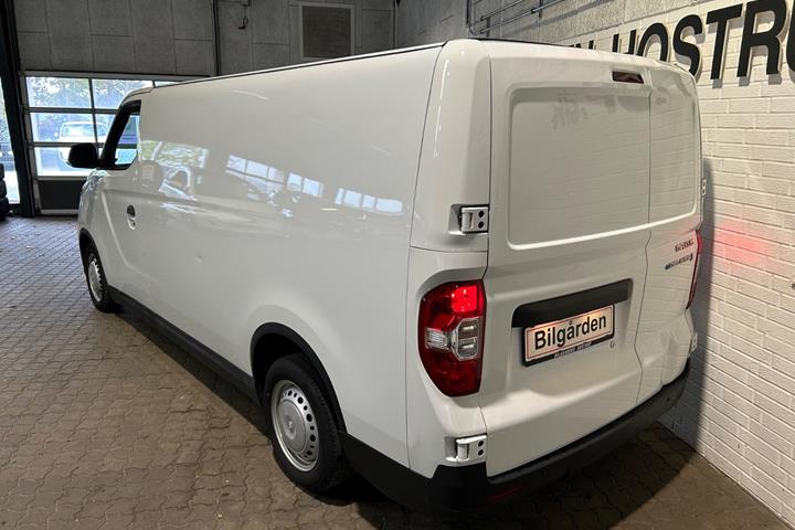 Hvid Maxus e-Deliver 3 fra 2023 set udefra