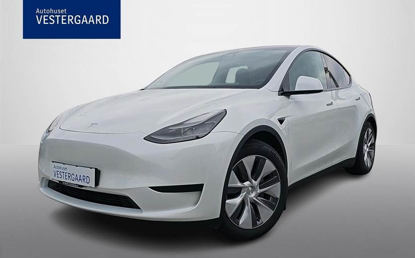 Tesla Model Y RWD