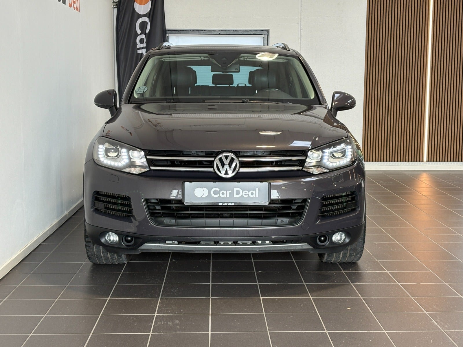 Brun VW Touareg fra 2012