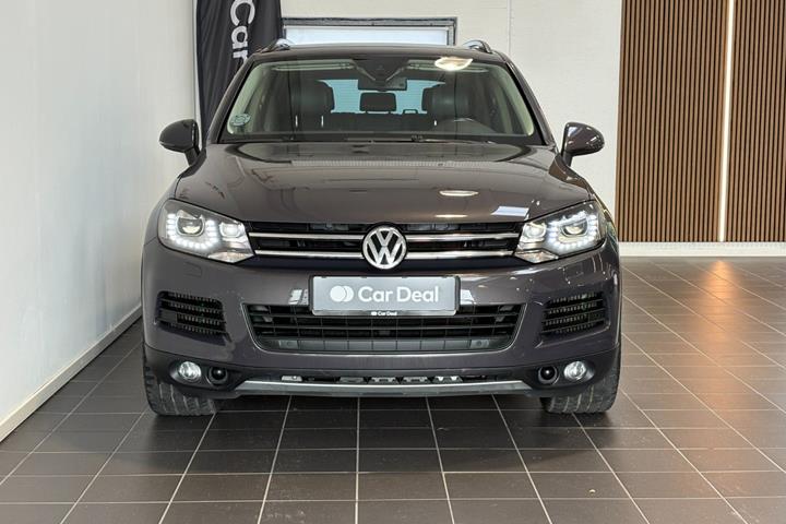 Brun VW Touareg fra 2012
