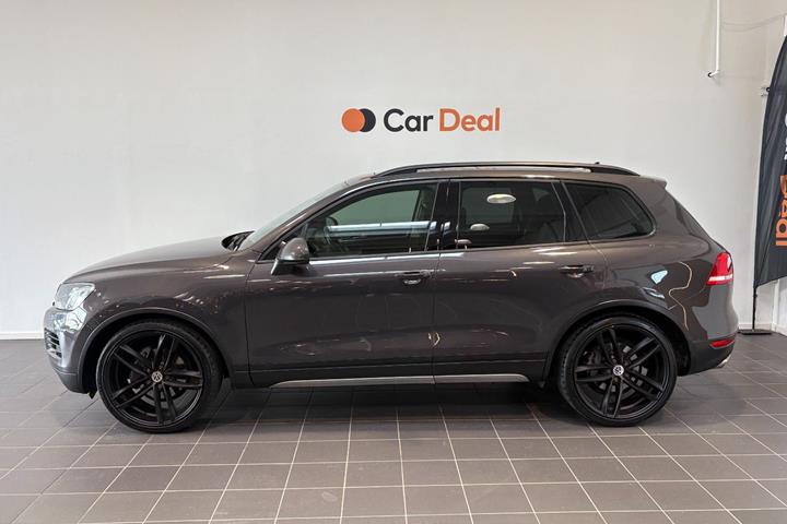 Brun VW Touareg fra 2012