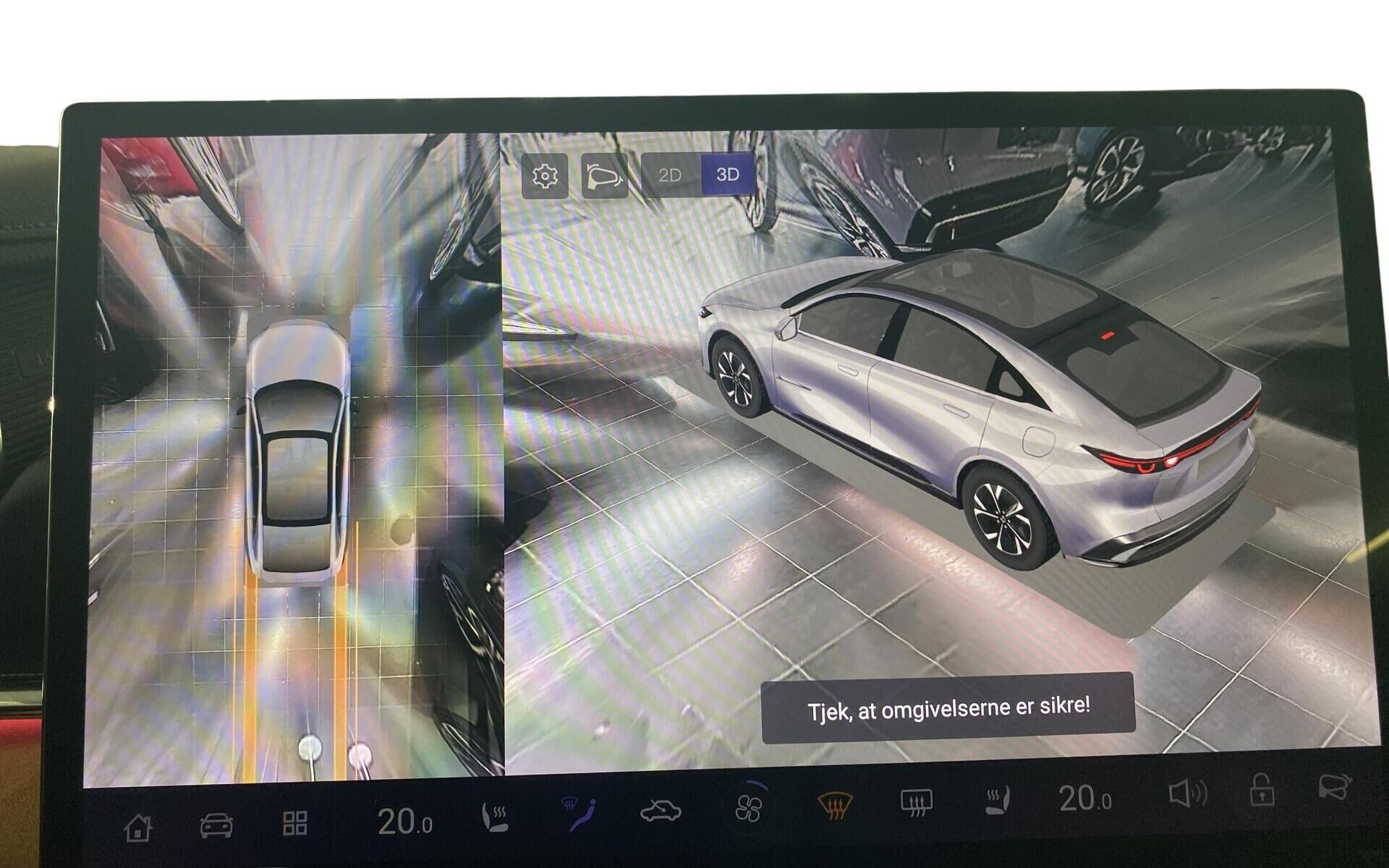 Rød Mazda 6e fra 2026