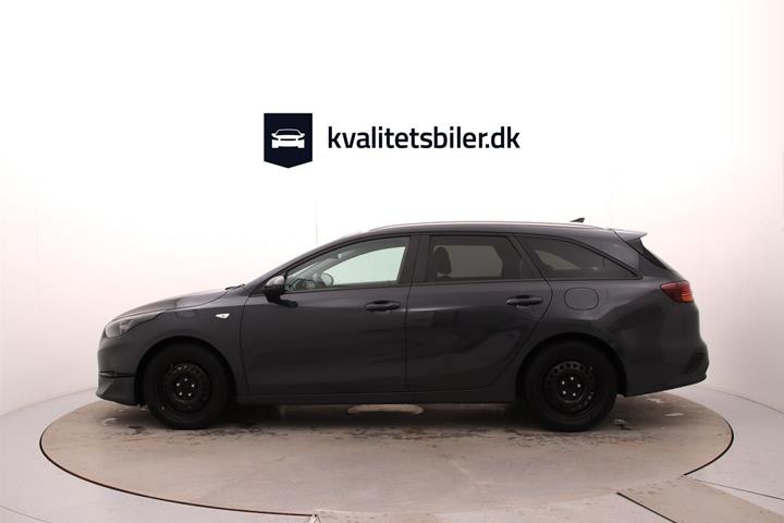 Grå Kia Ceed fra 2023