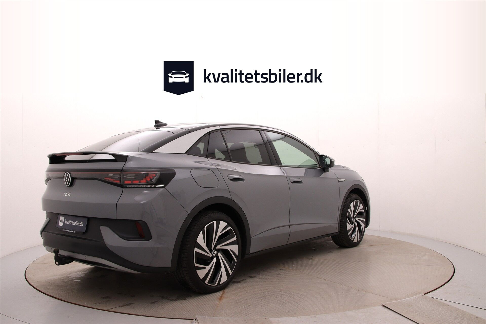 Grå VW ID.5 fra 2023