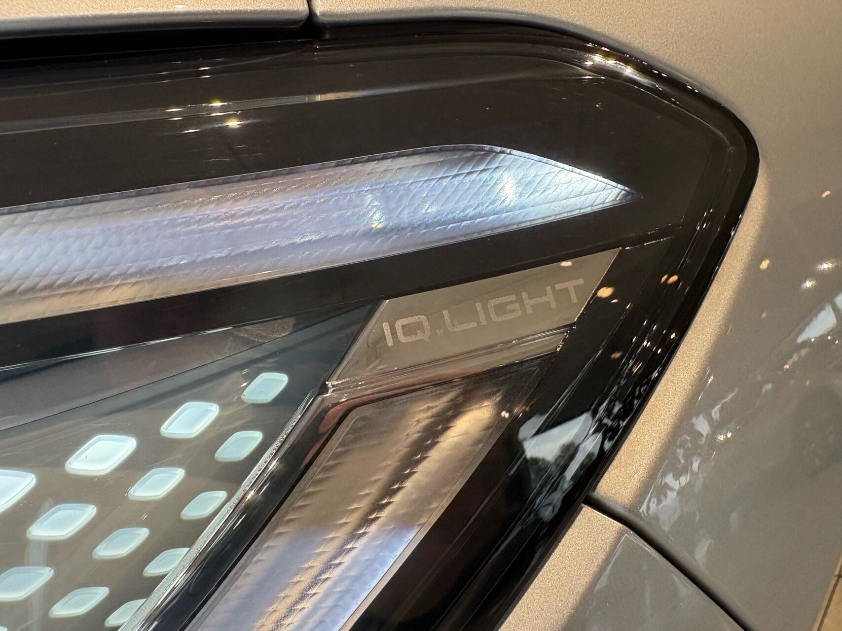 Sølv VW ID.4 fra 2023