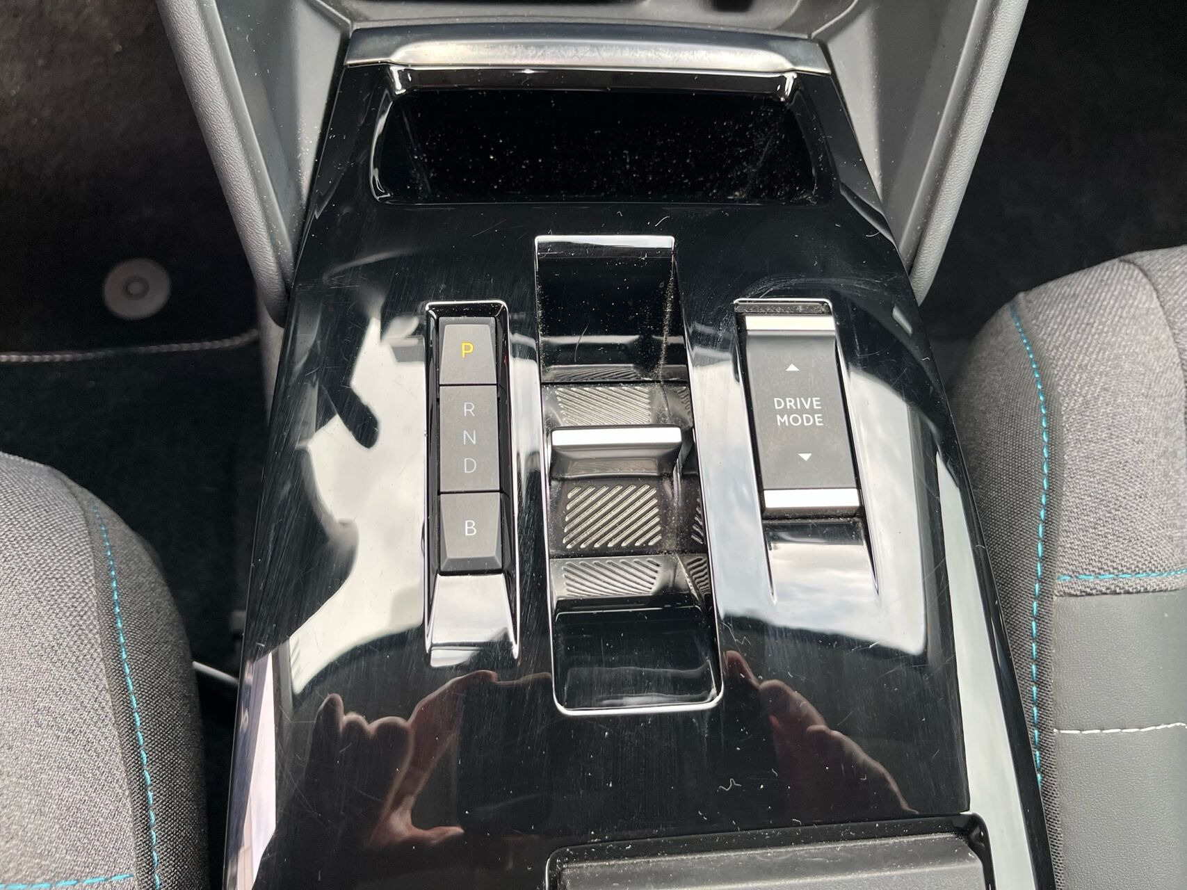 Blå Citroën ë-C4 fra 2021