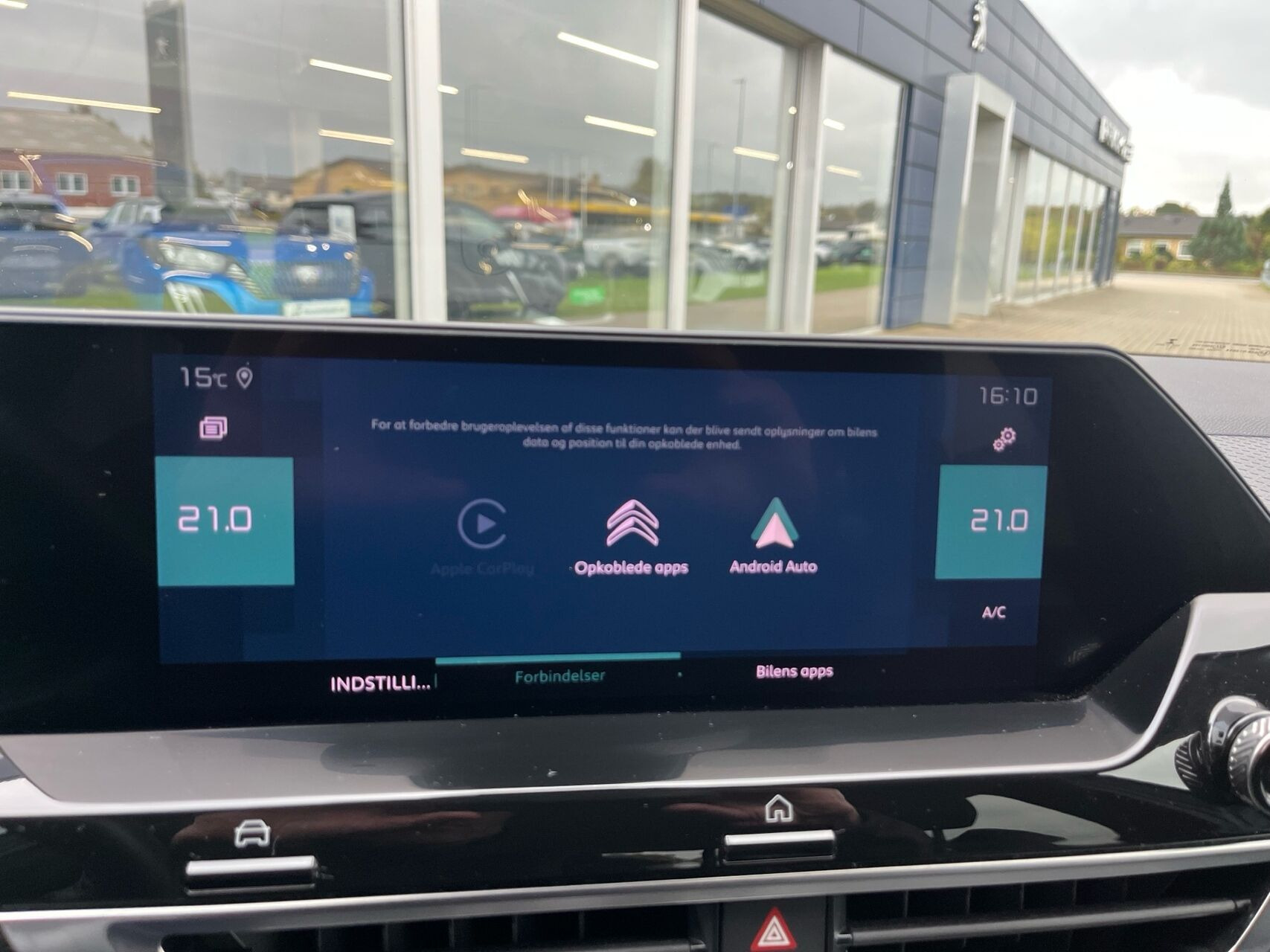 Blå Citroën ë-C4 fra 2021