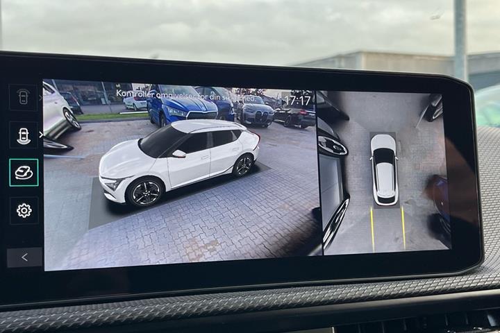 Grå Kia EV6 fra 2025