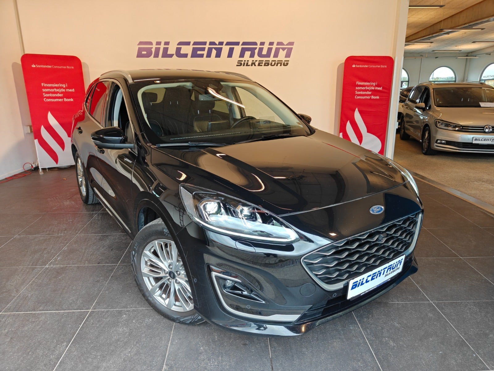 Ford Kuga 2,5 PHEV Vignale CVT