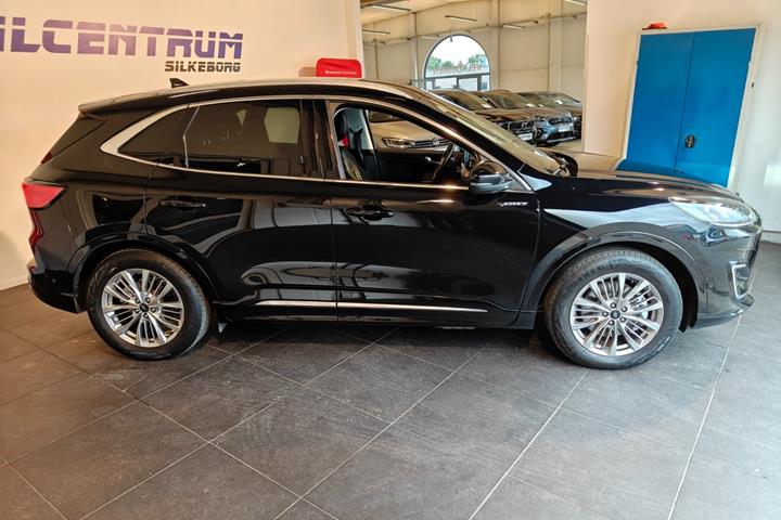 Sort Ford Kuga fra 2020