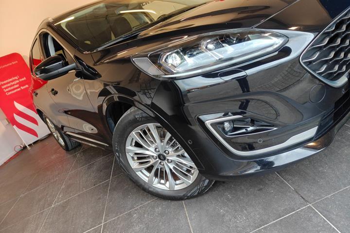 Sort Ford Kuga fra 2020