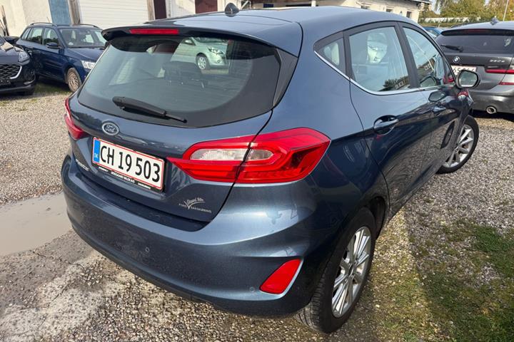 Grå Ford Fiesta fra 2019