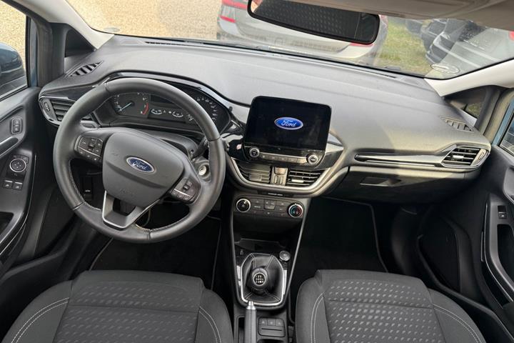 Grå Ford Fiesta fra 2019