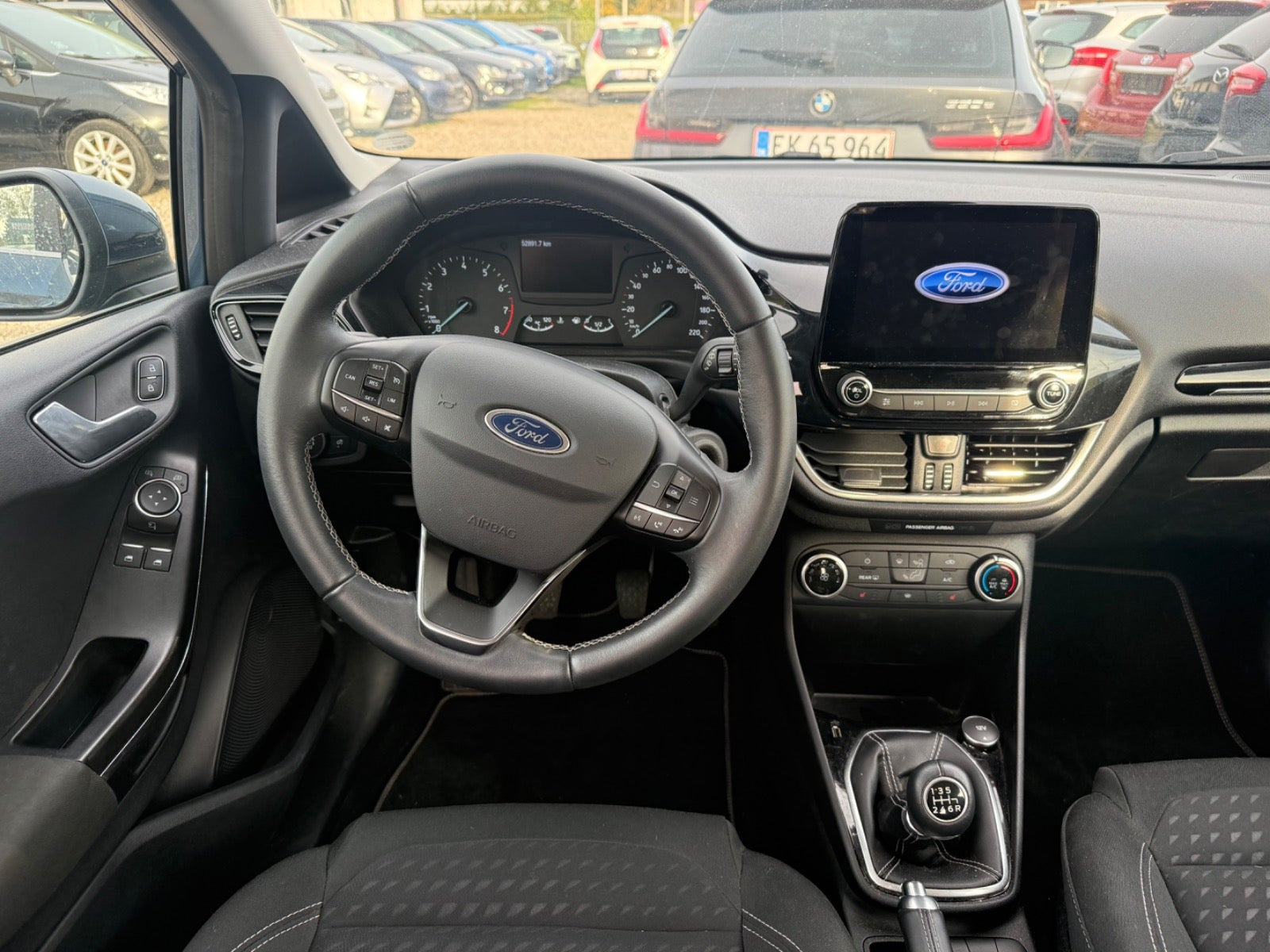 Grå Ford Fiesta fra 2019
